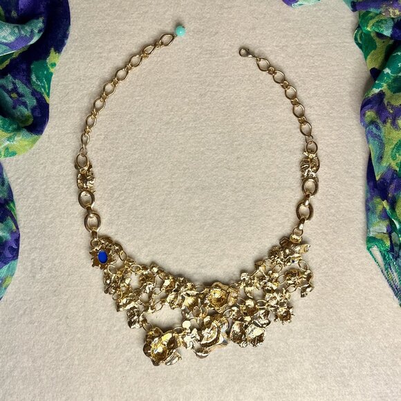 White House/Black Market Statement Necklace * Floral * Blue / Green * Gorgeous - Picture 3 of 4